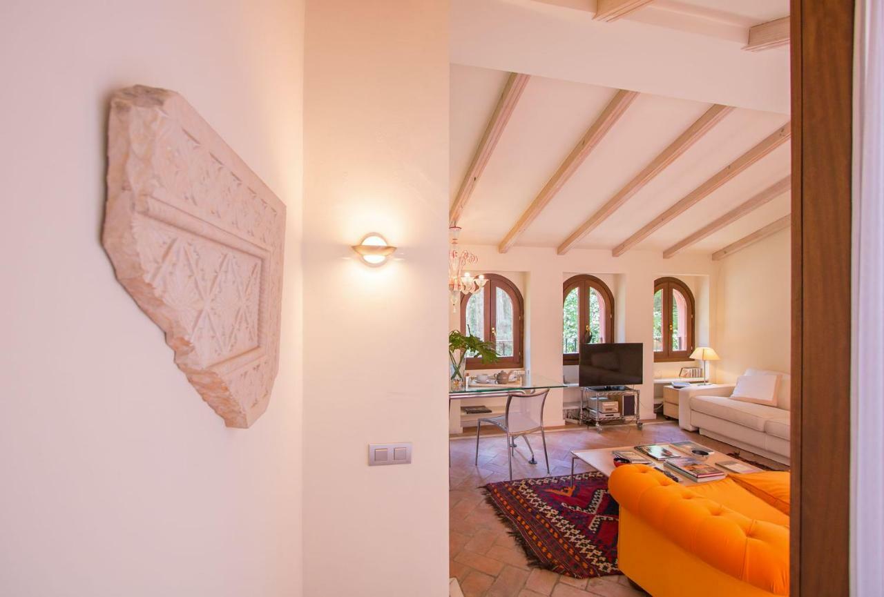 Oriental Apartment Gardens Views 2 Pax Севилья Экстерьер фото