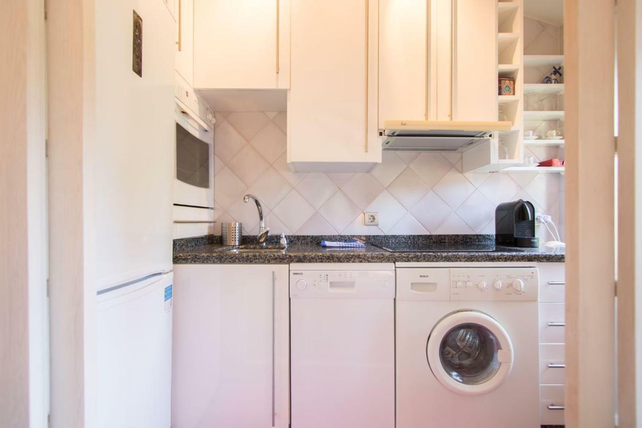 Oriental Apartment Gardens Views 2 Pax Севилья Экстерьер фото